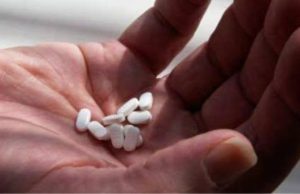 Support Heart Health Naturally: 2 Science-Backed Foods That Help Lower Cholesterol