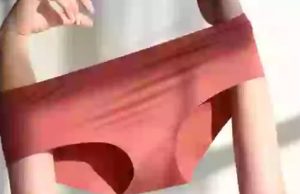 People are left sh0cked as small ‘pocket’ in women’s underwear is finally explained