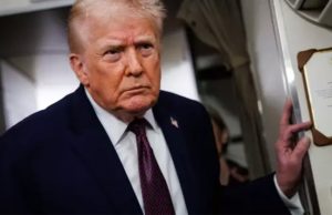 Trump sends out ‘sad’ email revealing he’s ‘alone and in the dark’ needing money and makes sh0cking claim